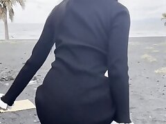 meari Tiny-Titted Shortie Delivers Mind-Blowing Blowjob Expertise