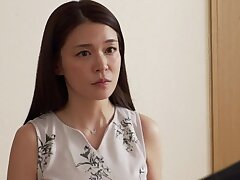 MEYD-832 Sexy Asian Cutie Enjoys Beachside Pleasure Under the Sun