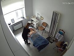 Naked_woman_massage_16 Skillful Oral Delights Hot Women's Expert Service at Titillating Clinics