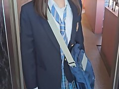 nen88 Hot Straight Babe Delivers Mind Blowing Oral Pleasure