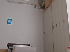 IPZZ-037 Seductive Skillful Handjob from Her Lusciously Stroking Touch