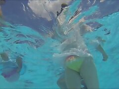 YMUW-1026 Seductive Japanese Beauty Delivers Mind-Blowing Blowjob, Craving More