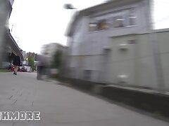 NICHE_VIEW_vol.63_4K Naughty Amateur Gets Drenched in Thick Cum on Her Face!